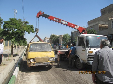 جمع آوری و انتقال ماشینهای فرسوده به پارکینگ درسطح منطقه یک