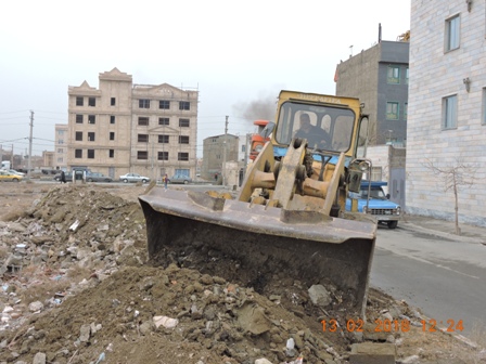 استفاده بهینه از ماشین آلات برف روبی در راستای پاک سازی نخاله های درون شهری ، محله توحید منطقه یک